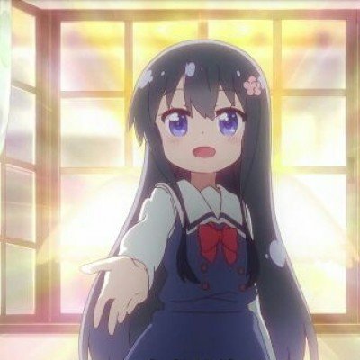 女子下扶梯突发疾病摔倒众人相救